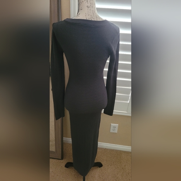 ZARA SIZE SMALL WAFFLE TEXTURED LONG SLEEVE DRESS NWOT - Picture 4 of 5